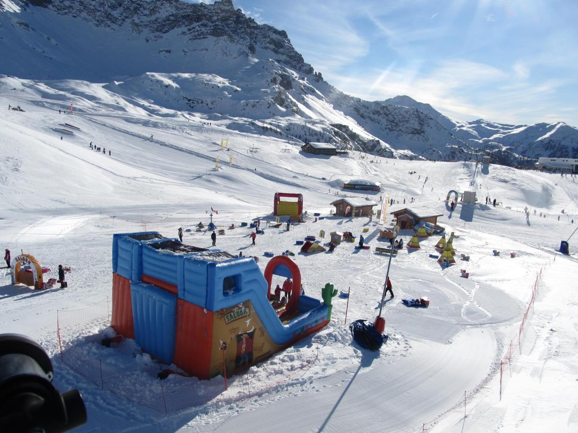 Miramonti Hotel Valtournenche Exterior photo